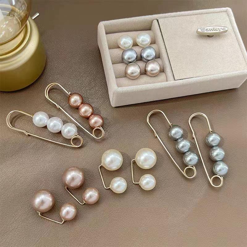 Women's Summer Waist Adjustment Brooch Pin - Anti-Exposure Skirt Clip
