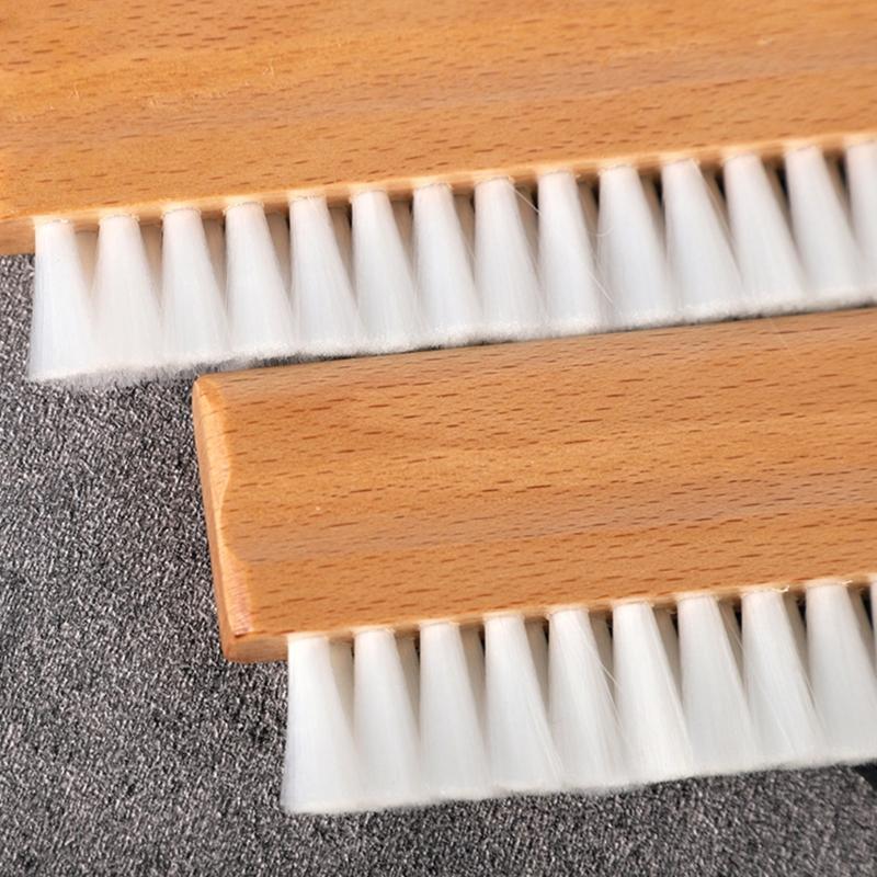 Antistatic Soft Velvets Vinyls Record Cleaner Brush With Beechwood Handle for Audiophiles