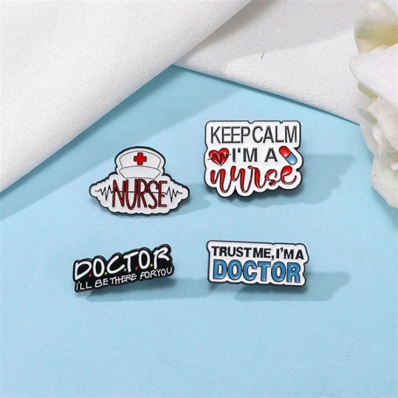 Odznaka Docenienia Lekarza i Pielęgniarki: 'Wierz w Bohaterów Medycyny' Broszka