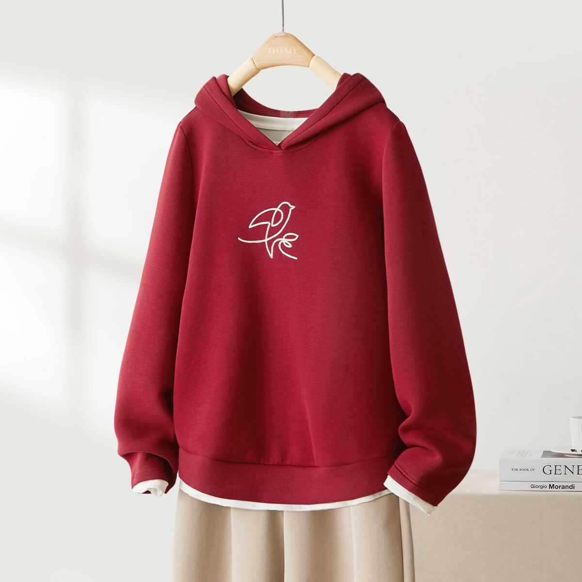 

Красный вышитый свитер из воздушного хлопка женский осенний новый универсальный повседневный топ 2XL бордовый