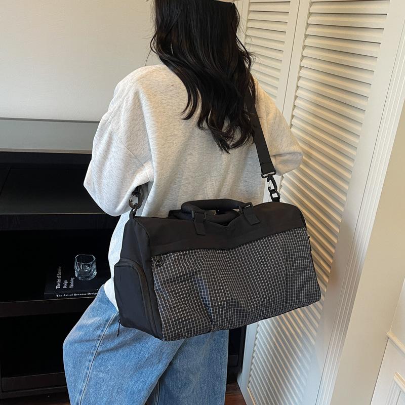 New large-capacity travel storage bag, simple travel bag, lightweight waterproof portable shoulder bag