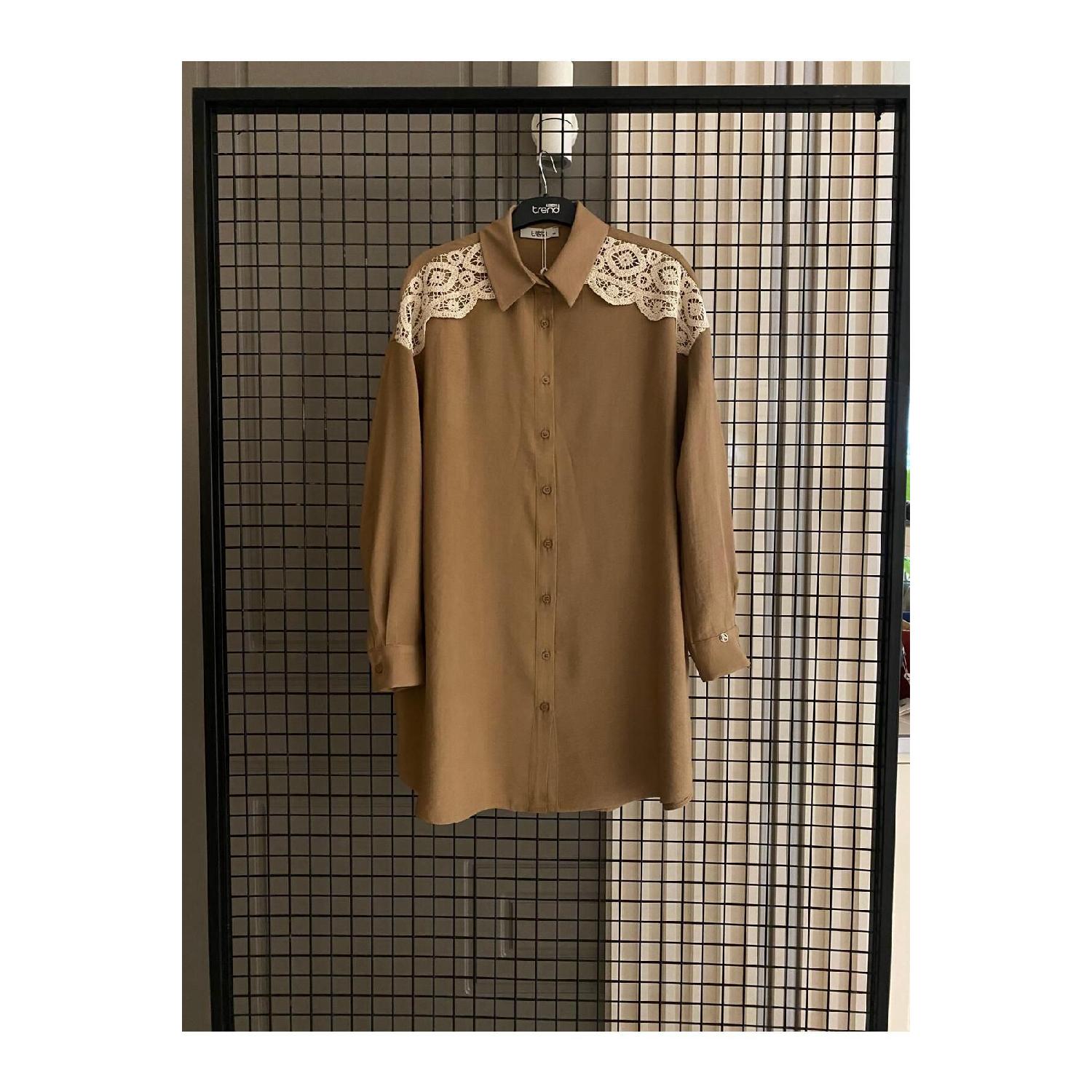 

Lace Shoulder Detailed Shirt Tunic 38