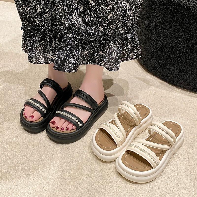 New Slippers Women's Summer Fashion Pearl Thick Bottom Two Wear Beach Cool Slippers Women