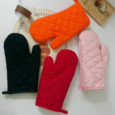 New Thickened Microwave Oven Gloves Baking Oven Special Insulation and Anti Scalding Cotton Material