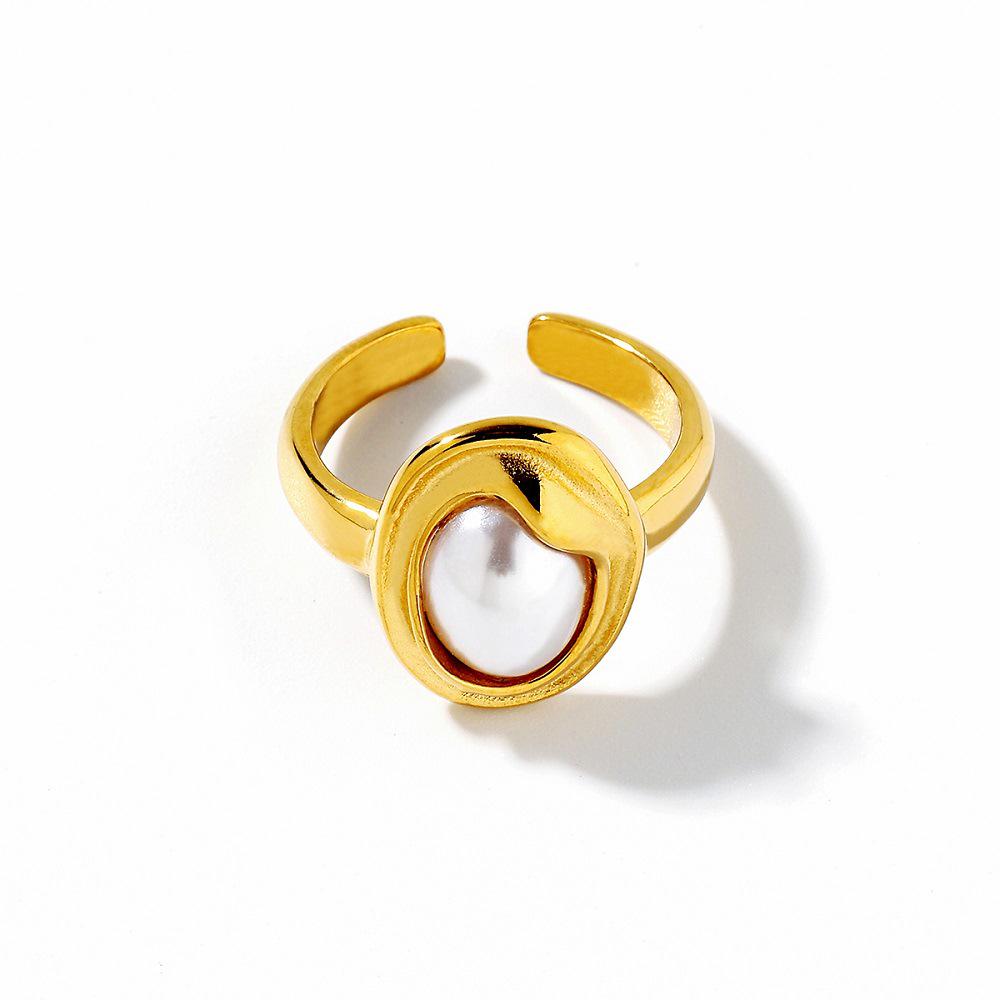 Anello da Donna Ying Tai in Oro 18K: Acciaio Inossidabile Titanio, Perla Sintetica, Geometrico, Lucidatura Speculare, Inalterabile.