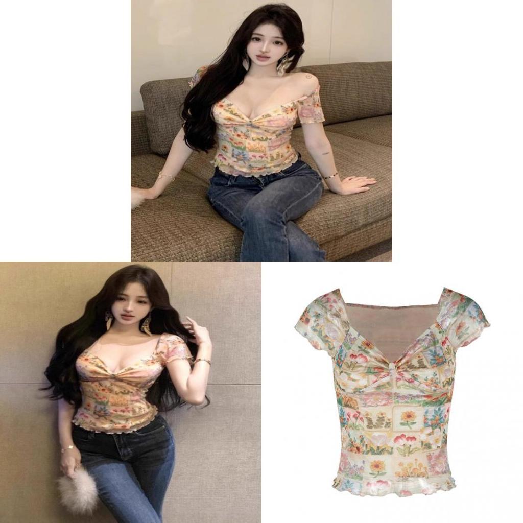 Polyester Floral Offshoulder Short Sleeve Crop Top For Summer Fashionistas