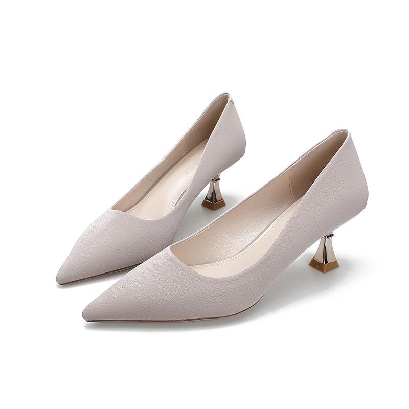 

Женские туфли-лодочки на шпильке, тонкий каблук, новый темперамент, черные, этикетные, одинарные, из мягкой кожи, на маленьком каблуке 39 хаки