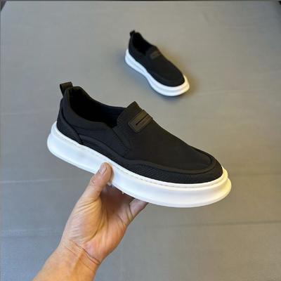 2024 Sommerschuhe Mann Atmungsaktives Mesh Lässige Stoffschuhe Herren Dicke Sohle Rutschfeste Sneaker Slip-on Schuhe Zapatillas De Hombre
