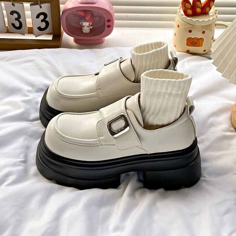 

Версия из коровьей кожи~ Кожаные туфли на платформе, женские новые туфли из мелкой кожи, туфли-одинарки на маленькой липучке 40