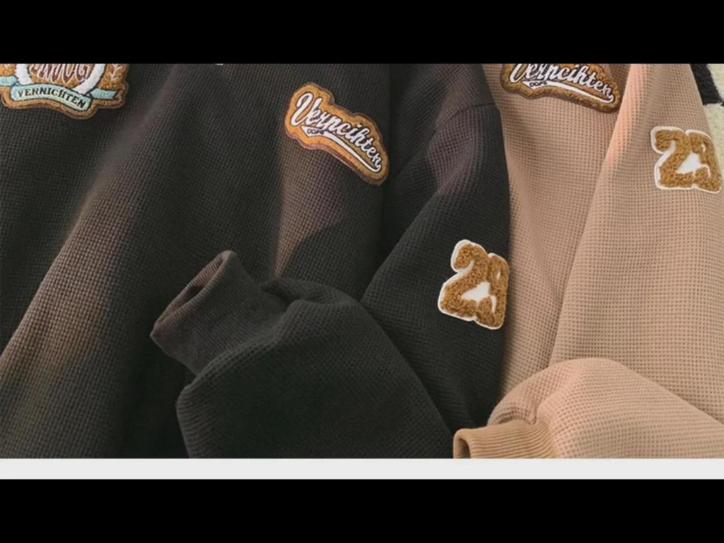 Men's Retro College-Style Embroidered Polo - Chic, Loose, and Comfortable for Autumn.