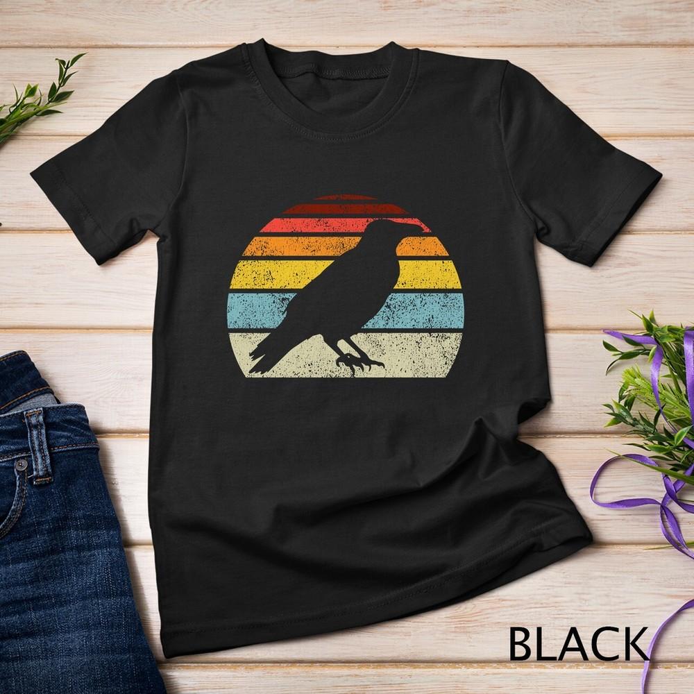 Crow Vintage Raven Gothic Retro Bird Lover Gifts Women Men Unisex T-shirt