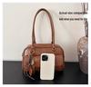 Trendy Cross-Border Large Capacity Retro Shoulder Bag: Autumn/Winter Textured Versatile Commuter Pillow Handbag