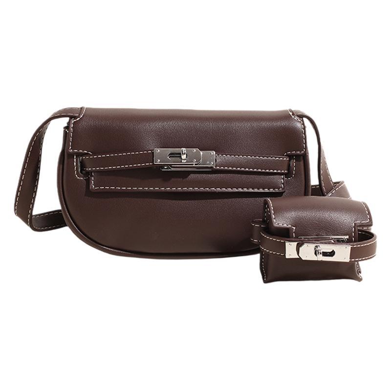 2025 new messenger bag fashion trend small square bag casual niche design high sense this year popular commuter bag