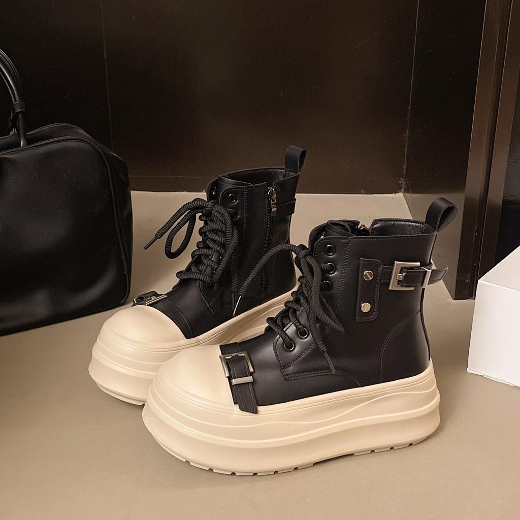 [Fanfna] Muffin Platform Martin Boots Women's 2025 Autumn New British Belt Buckle Small Locomotive Short Boots