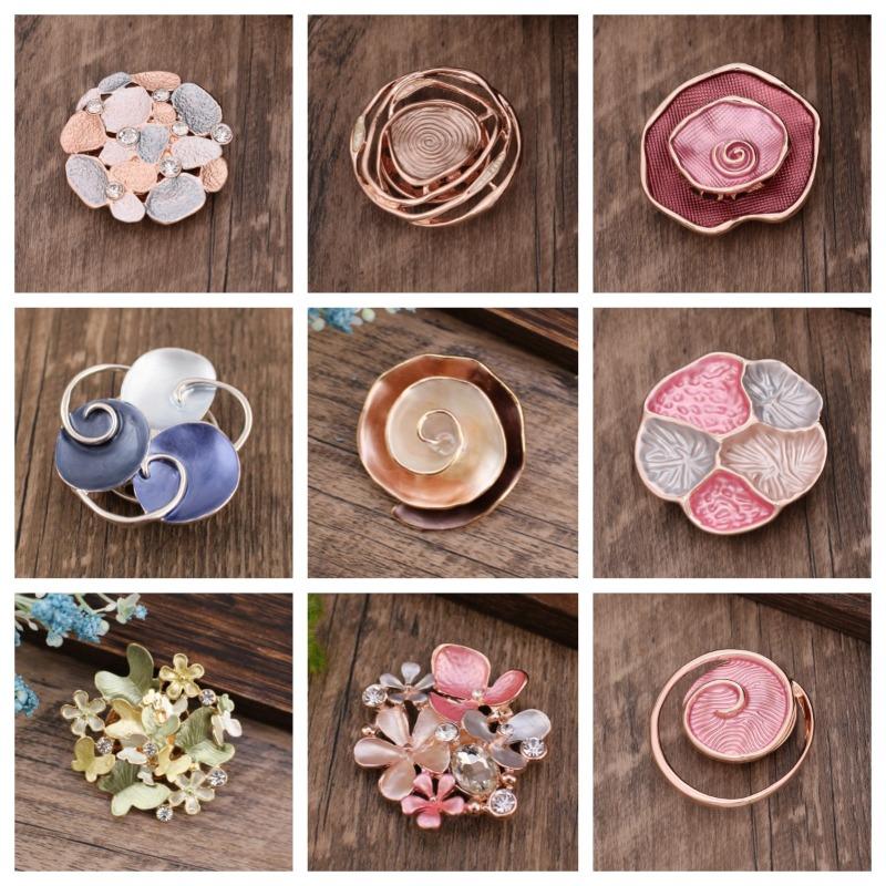 Heiß verkaufende emailierte geometrische Blume magnetische Brosche, modische kreative Blumenbrosche für Damen