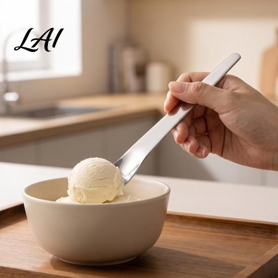 Deep Bowl Dessert Spoons Stainless Steel Spoon Long Handle Ice Cream Scoop for Yogurt Cake Coffee Dishwasher Safe Mirror Polished Kitchen