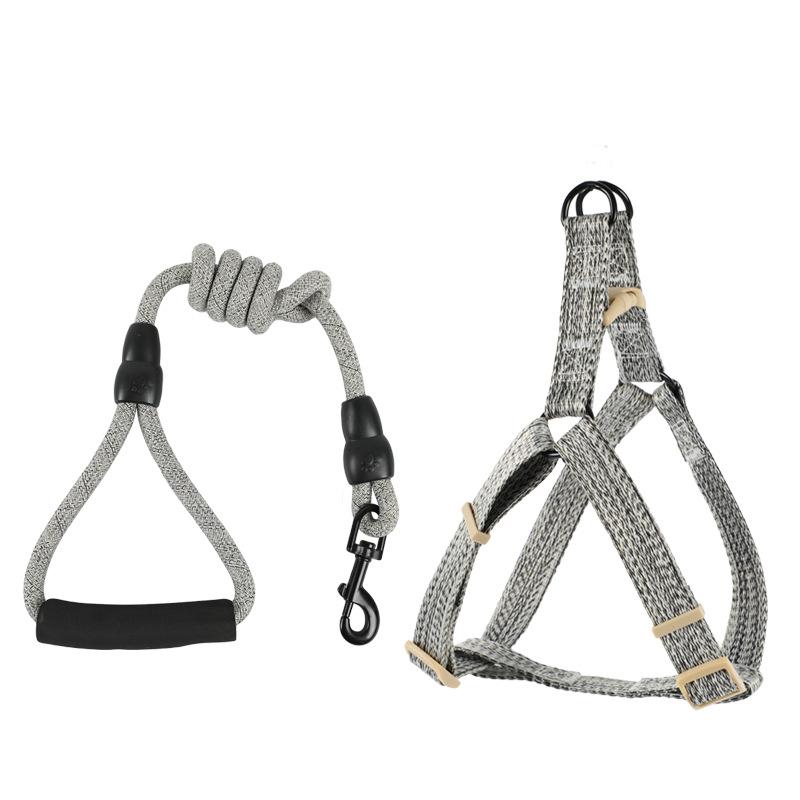 Pet Dog Chest Strap Vest Dog Leash Explosion Proof Collar Outdoor Supplies Small Dog Walking Leash