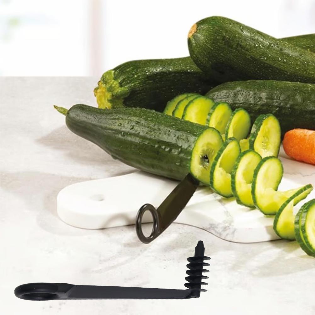 V & Spiral Shaped Multifunction Cutter Zigzag Pattern Decorative Cutter Food Garnishing Knife Screw Peelers Decorative Fruit