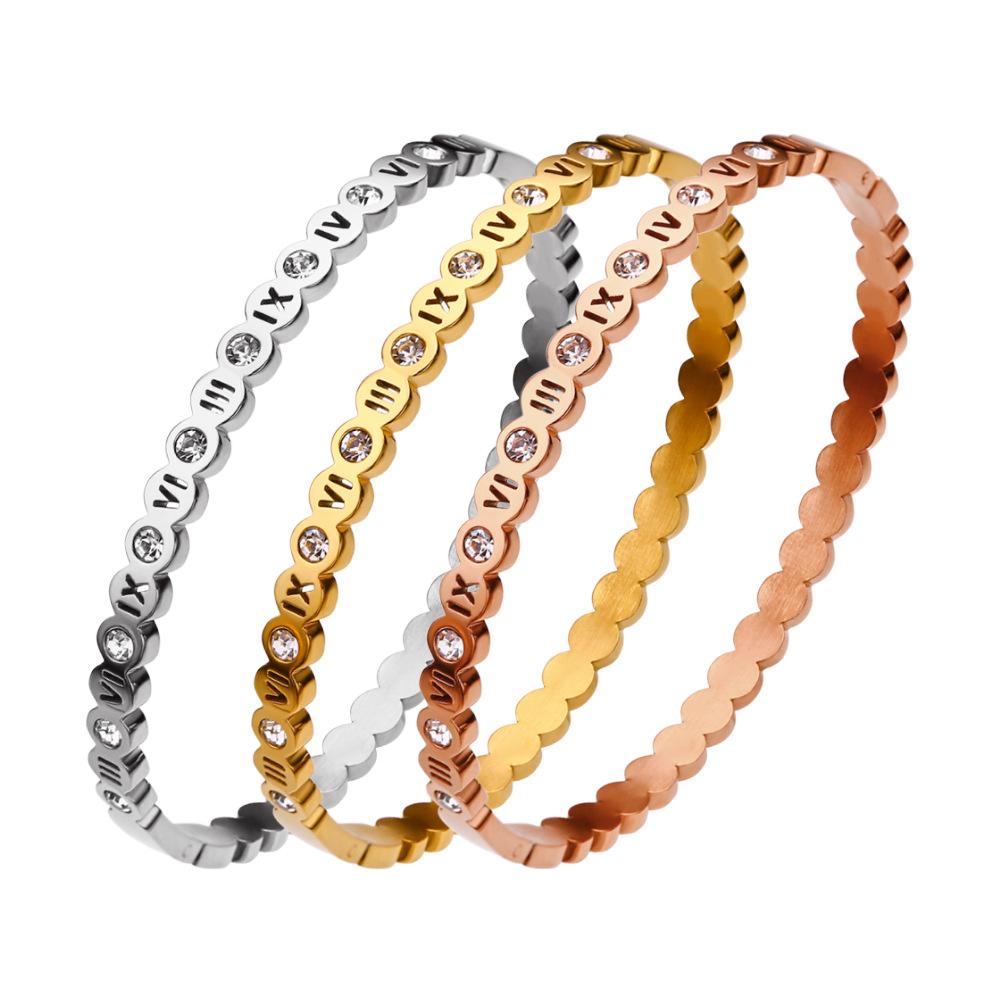 

Popular Ladies Hand-dressed Wavy Diamond-inlaided Roman Numeral Bracelet