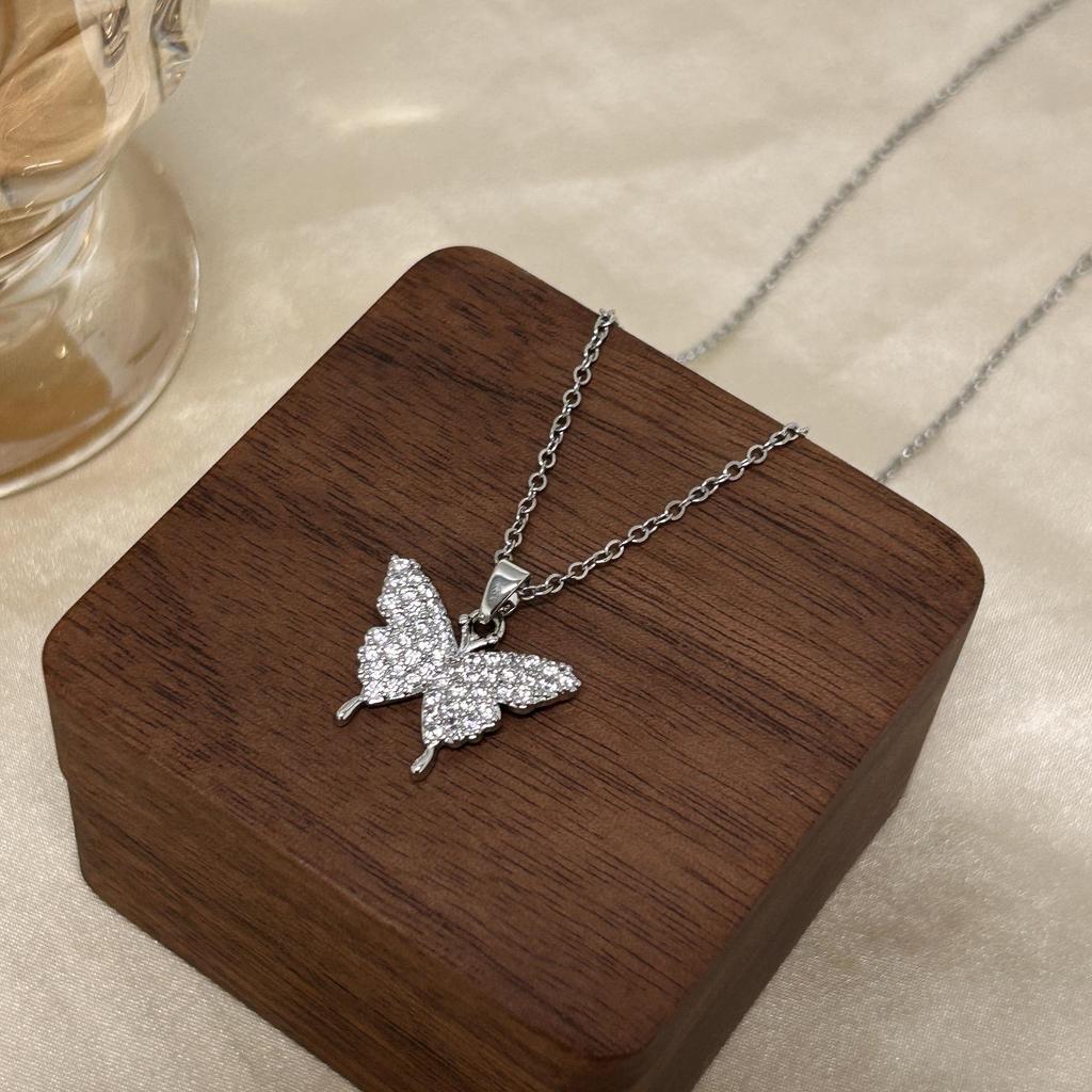 Women's Butterfly Titanium Necklace: Micro-Inlaid Diamonds, Exquisite Luxury, Non-Fading Design