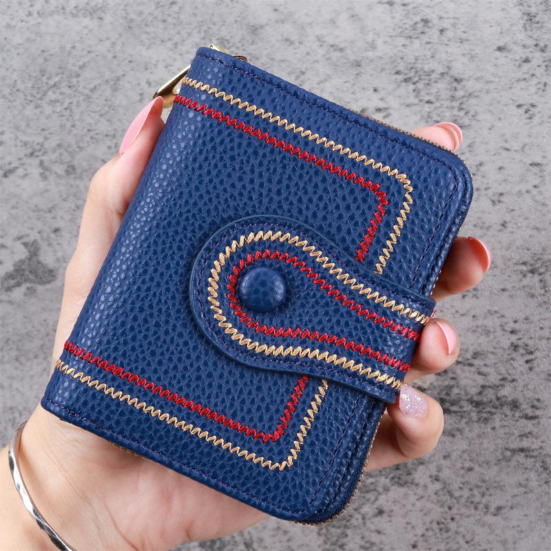 Korean Style Women's Litchi Pattern Embroidered Wallet with Zipper & Buckle