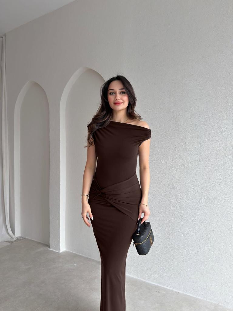 European and American Style Women's Clothing New Summer Simple and Elegant Slanted Shoulder Tight Mid-waist Pleated Split Dress
