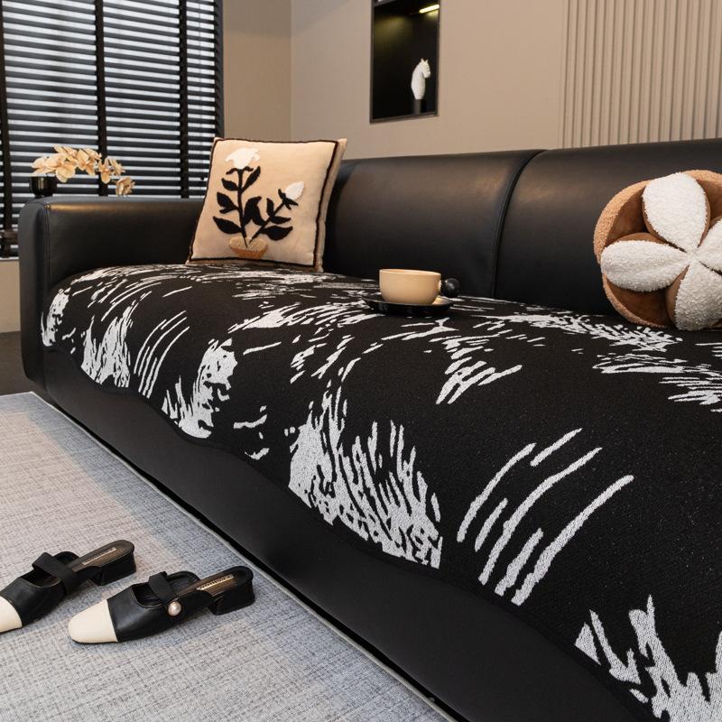 

Premium sofa cushion 2025 new four-season universal fixed non-slip seat cushion special-shaped one-piece cover towel 70*90cm