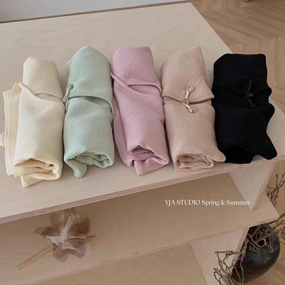 New 2024 Summer High-End Black Chinese Stand Collar Cap Sleeve Cheongsam Top In Zen National Style