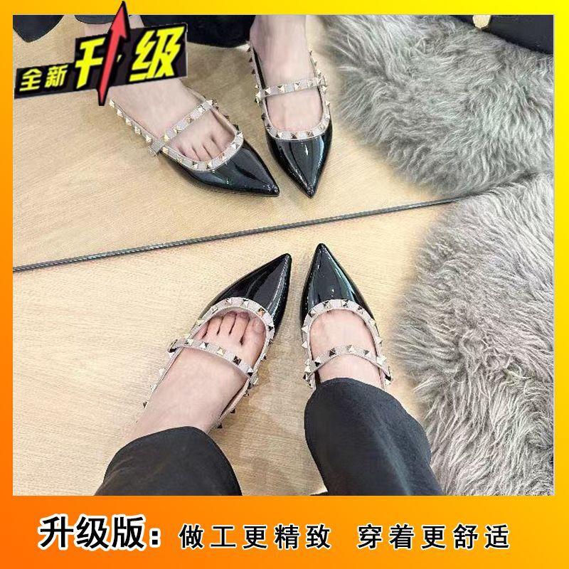 2025 summer new small willow nail bag head half tray women French word with pointed sandals outside wear