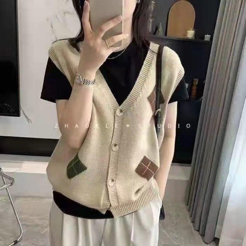 Spring and Autumn Vintage Rhombus V-neck Knitted Vest Cardigan for Women Layered Vest Sweater Casual Cardigan Sweater Vest Tops