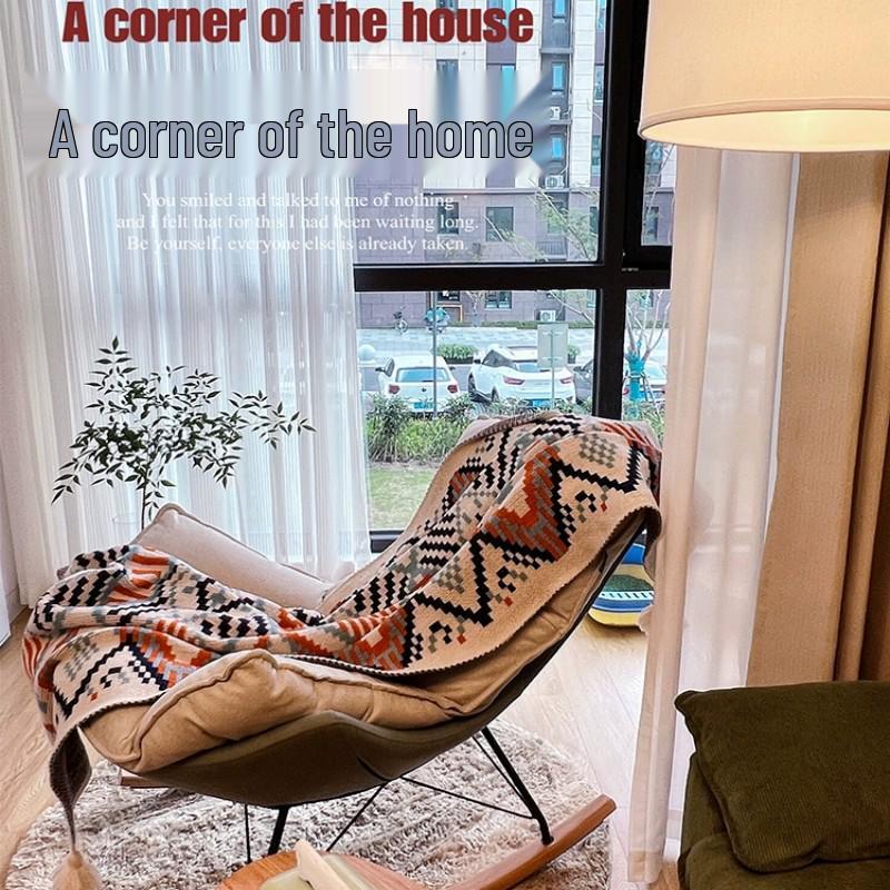 Bohemian Ethnic Knitted Throw Blanket - Nordic Shawl, Air Conditioning Cover, Tassel Bed End Blanket for Homestay.