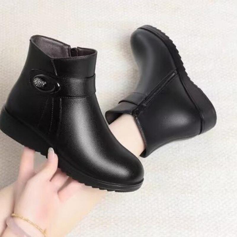 Anti-slip and Warm Women's Cotton Boots, Soft Leather Cotton Shoes, New Style Soft-soled Flat Shoes