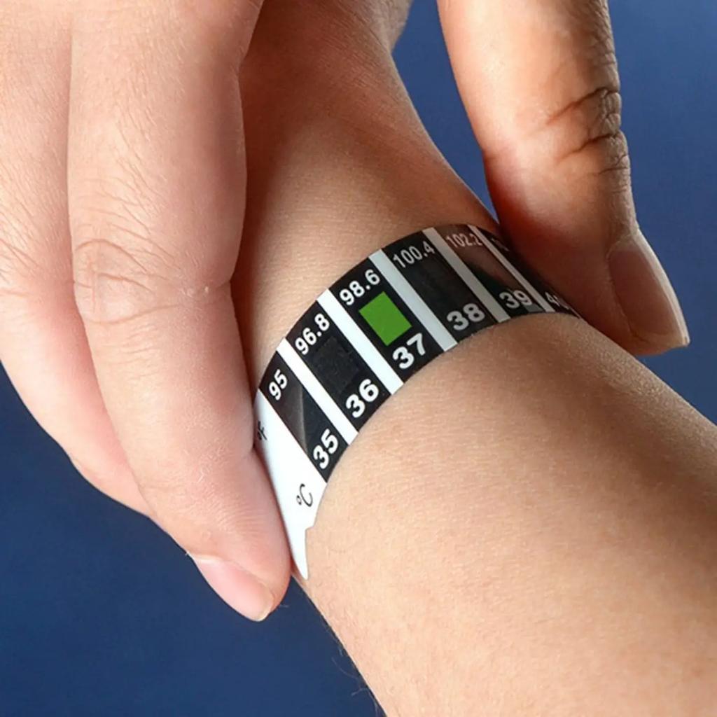 5 stk - Temperaturmålingsplaster for barn, babyens pannefargeendrende LCD-temperaturplaster