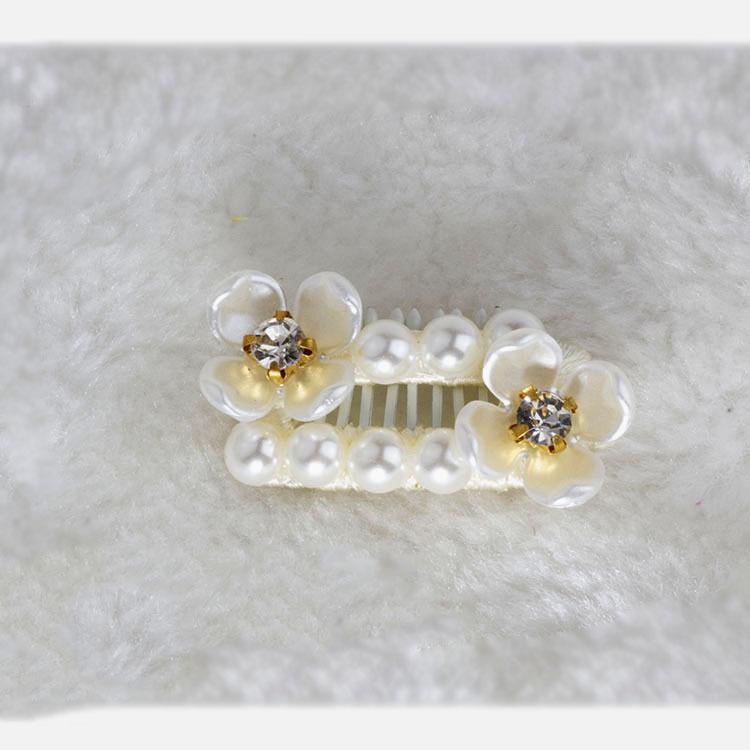 Dream Princess Rhinestone Hair Clip for Yorkshire Terrier & Maltese Puppies - Shiny Pet Accessory