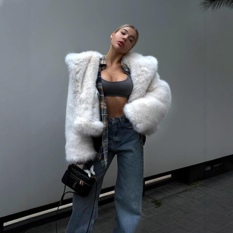 

Искусственная шуба с капюшоном, имитация лисьего меха, осенне-зимняя короткая плюшевая куртка, меховой топ для женщин XXXXL абрикосовый