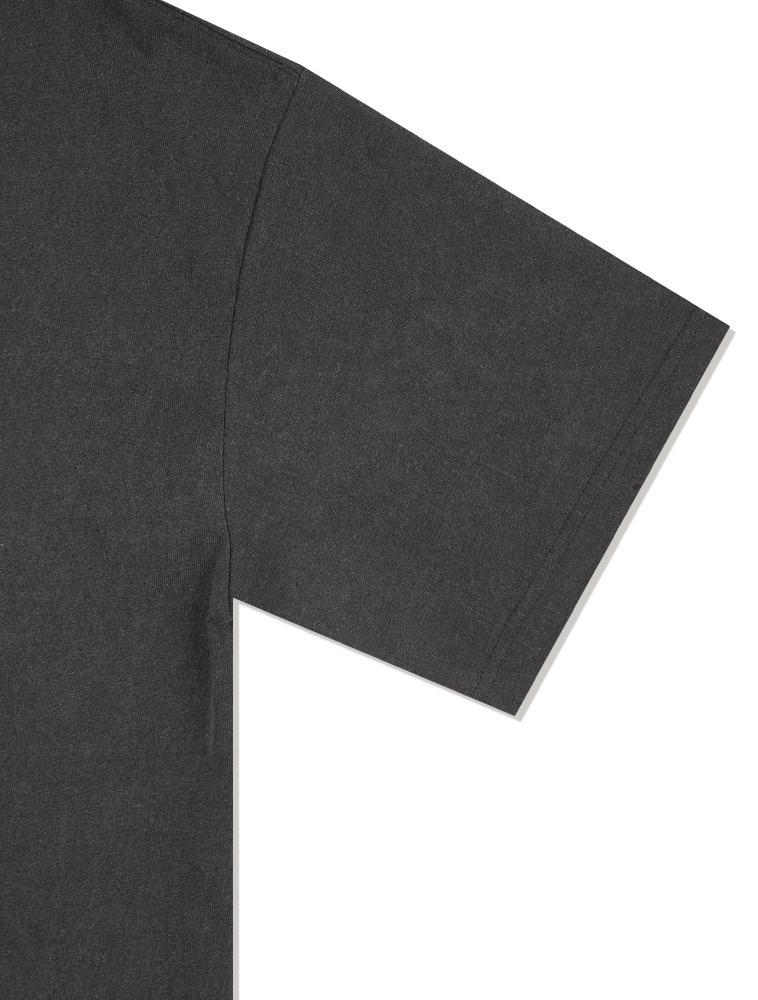 LA MAISON STUDIO Unisex Le Lis Pigment Logo Smoky Short Sleeve T-Shirt Charcoal (Fcf2Ts420M)