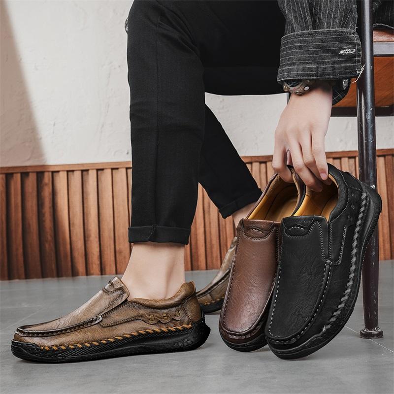 Men's Slip-on Retro Casual Shoes Large Size Handmade Genuine Leather Casual Boots  Suit Casual Wedding Shoes