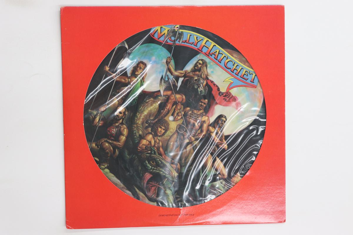 

LP Record MOLLY HATCHET Take No Prisoners AS991320 EPIC 1981 US Rock Used