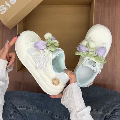 Autumn Little White Shoes Cute Platform Stars Sports Big Head Shoes New National Tide Versatile Casual Bread Shoes