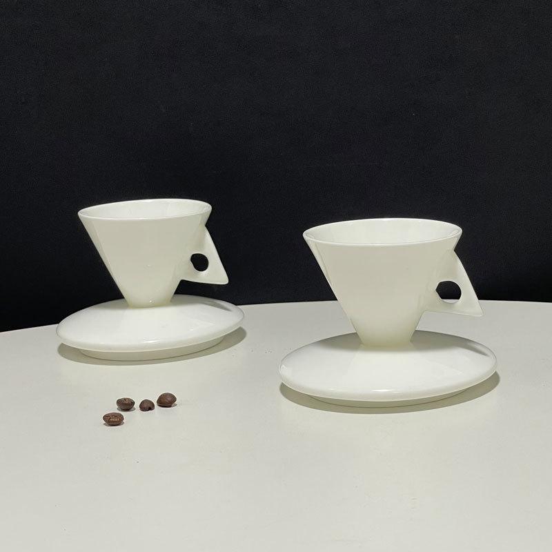 White Cone Bone China Espresso Cups And Saucers Creative Personality Ceramic Cups And Saucers Latte Office Home Coffee Set