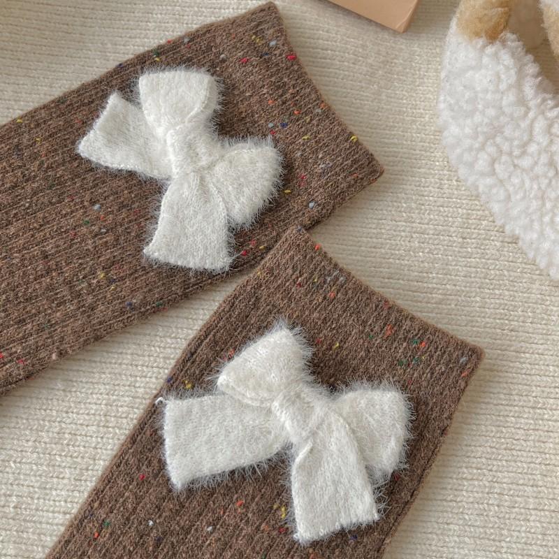 Wool Socks for Women's Autumn and Winter Trend Mid-calf Socks, Cute Cartoon Flocked Long Socks, Button Atmosphere Women's Socks