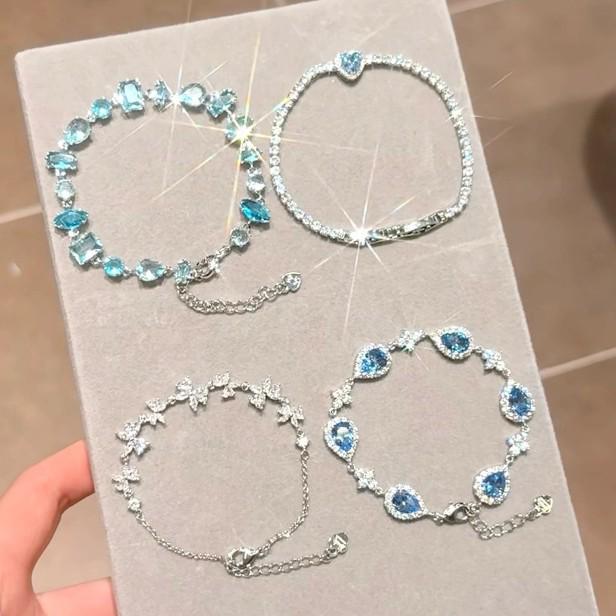 Sea Crystal Zirconia Water Drop Bracelet: Light Luxury Cool Style Jewelry for Women