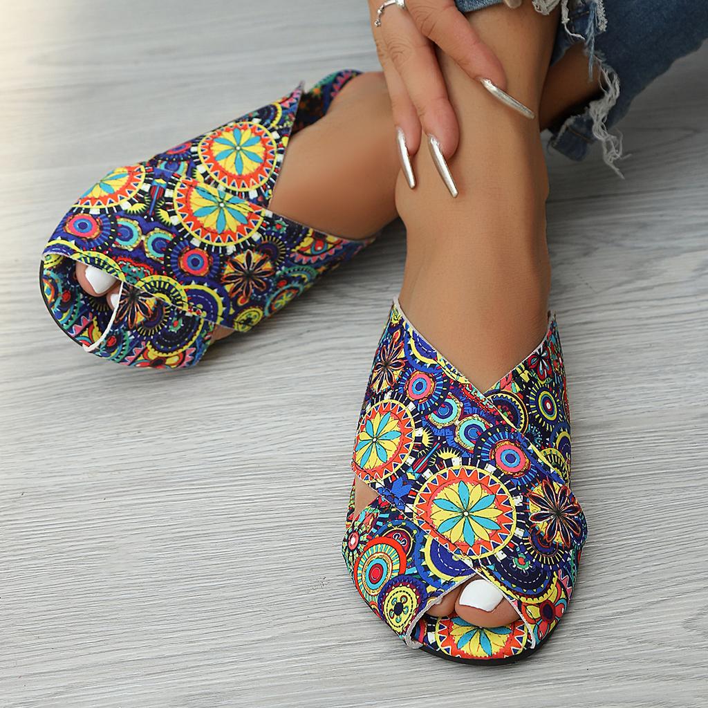 Fashion Women Slippers Fashion Anti-slip Shoes for Women Summer Comfortable Open Toe Sandals Big Size Light Beach Slippers Slides Women