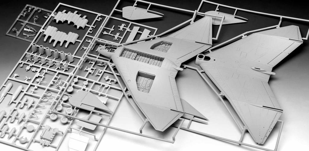 Revell German Arado Jet Bomber P Series Plastic Model Kit 03790 1/72 Ar.555