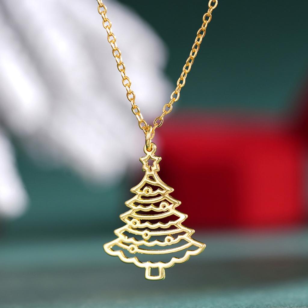 Hollow Outline Star Top Christmas Tree Pendant Women Oval Link Chain Clavicle Necklace