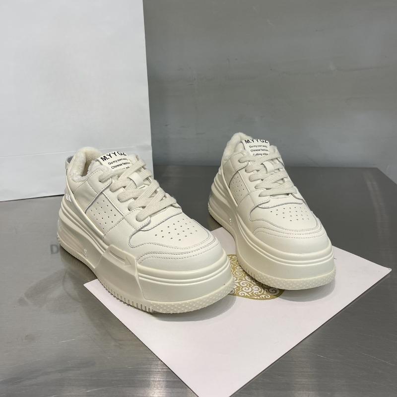 New Women's Shoes with Fleece Thick-soled Casual and Versatile Sneakers