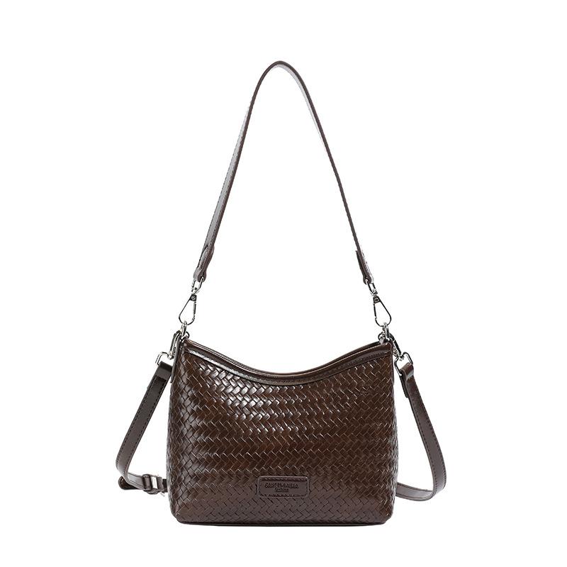 This year, the popular underarm small bag women's summer versatile 2025 new retro shoulder messenger bag popular bucket bag