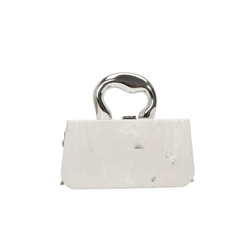 

Акриловая сумка-коробка 2025 новая европейская и американская конфетного цвета портативная вечерняя сумка женская цепочка сумка-мессенджер вечерняя сумка тренд белый