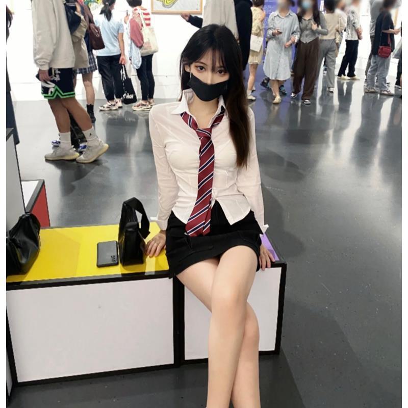 Chic Waist-Hugging JK Style Long Sleeve White Shirt - Versatile Slimming Winter Fashion for Women