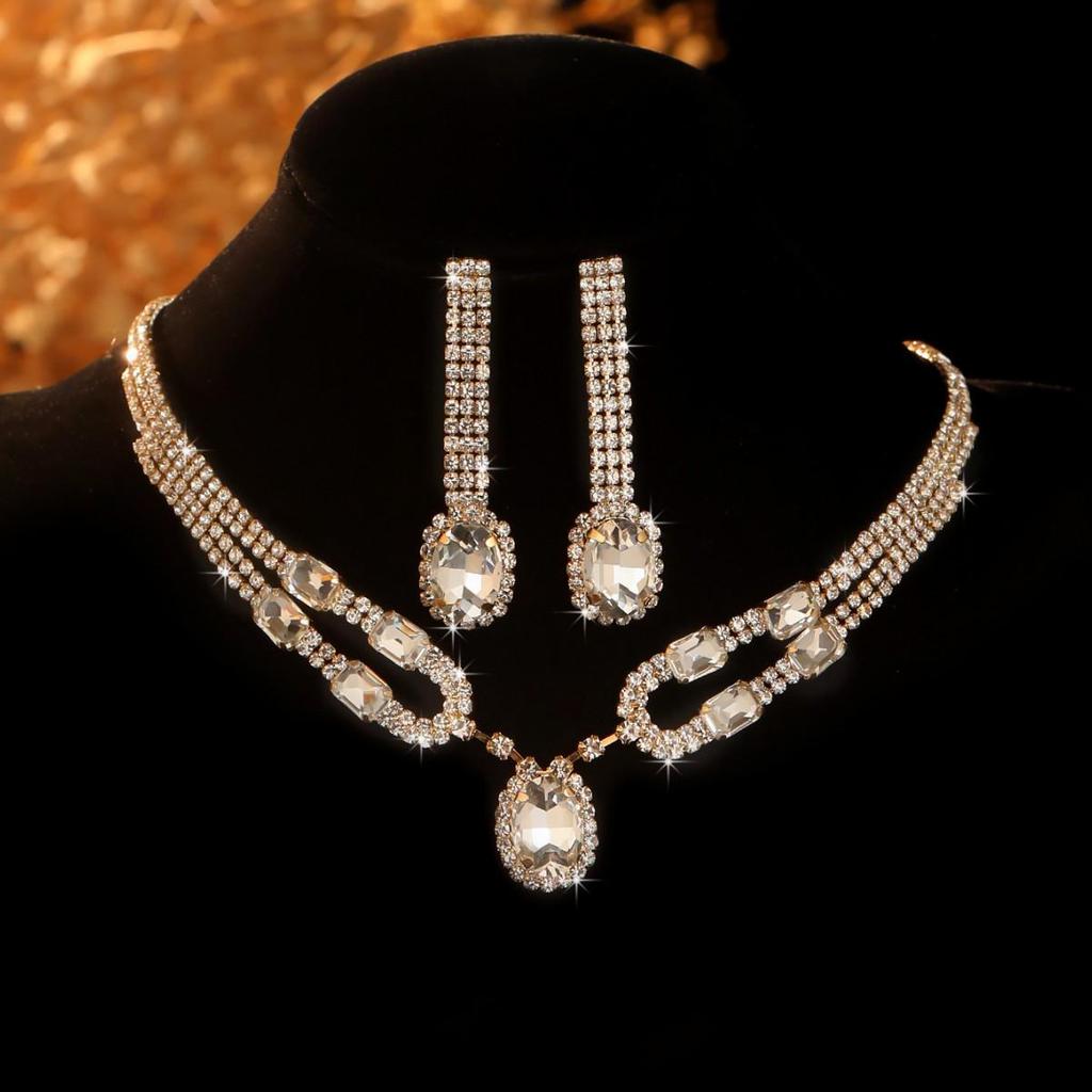 Elegant Rhinestone Cross Necklace Set: Luxury Bridal Jewelry Trio for European and American Wedding Dresses